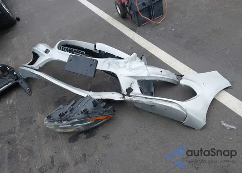 2014 Mercedes-Benz Cla 250 z USA, uszkodzony, nr VIN WDDSJ4EB3EN117515